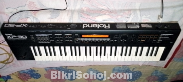 Roland XP 30 made in Japan